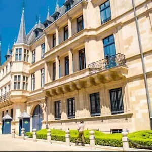 https://limpersberg-amazing-and-cozy-flat.luxembourghotelsguide.com