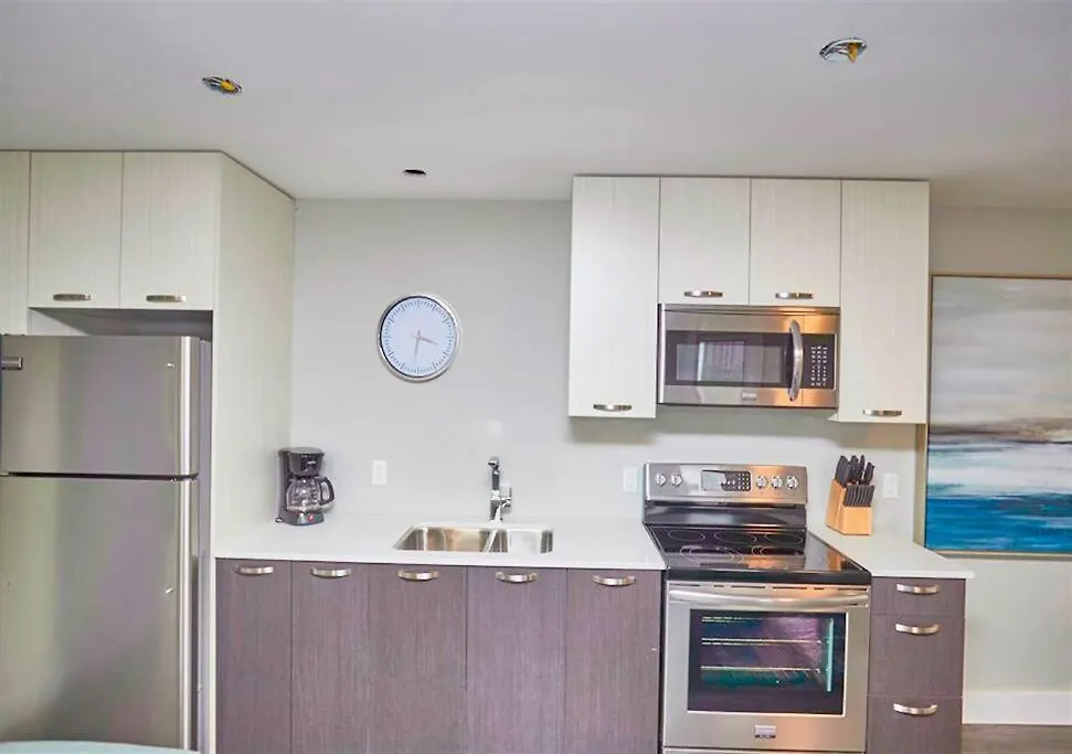 Luxury Boutique Two Bedroom Condo 2B Niagara Falls